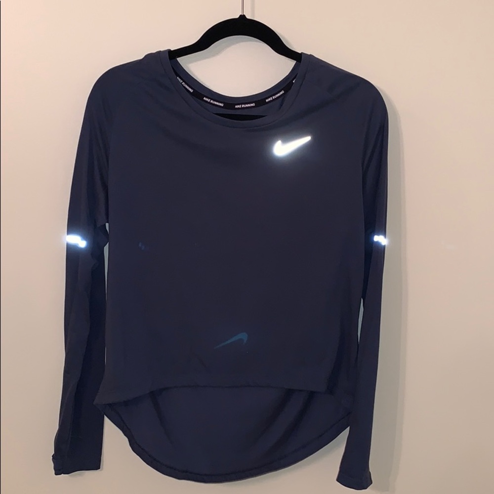 long sleeve reflecting nike shirt